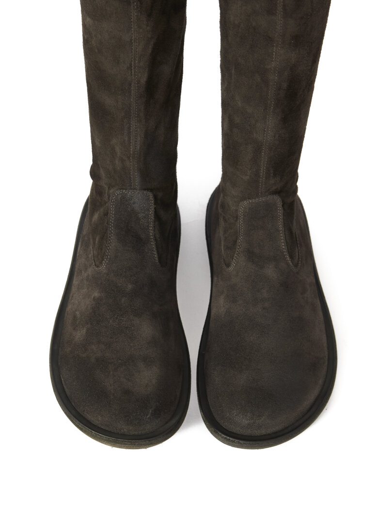 Lofina - Long boot with zip and leather/rubber sole