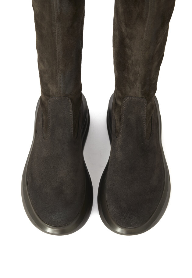 Lofina - Long suede stretch boot with zip