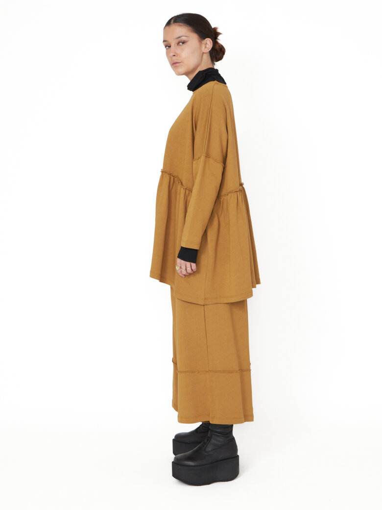 Sort Aarhus - Oversize bluse med peplum