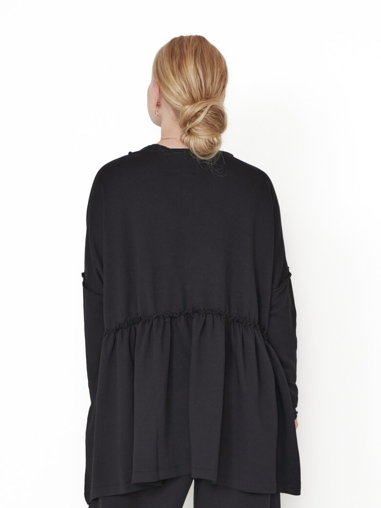 Sort Aarhus - Oversize bluse med peplum