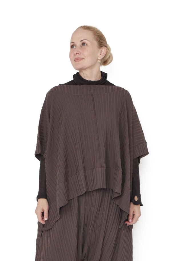 Sort Aarhus - Oversize t-shirt with asymmetric back Sort Aarhus - Oversize t-shirt with asymmetric back