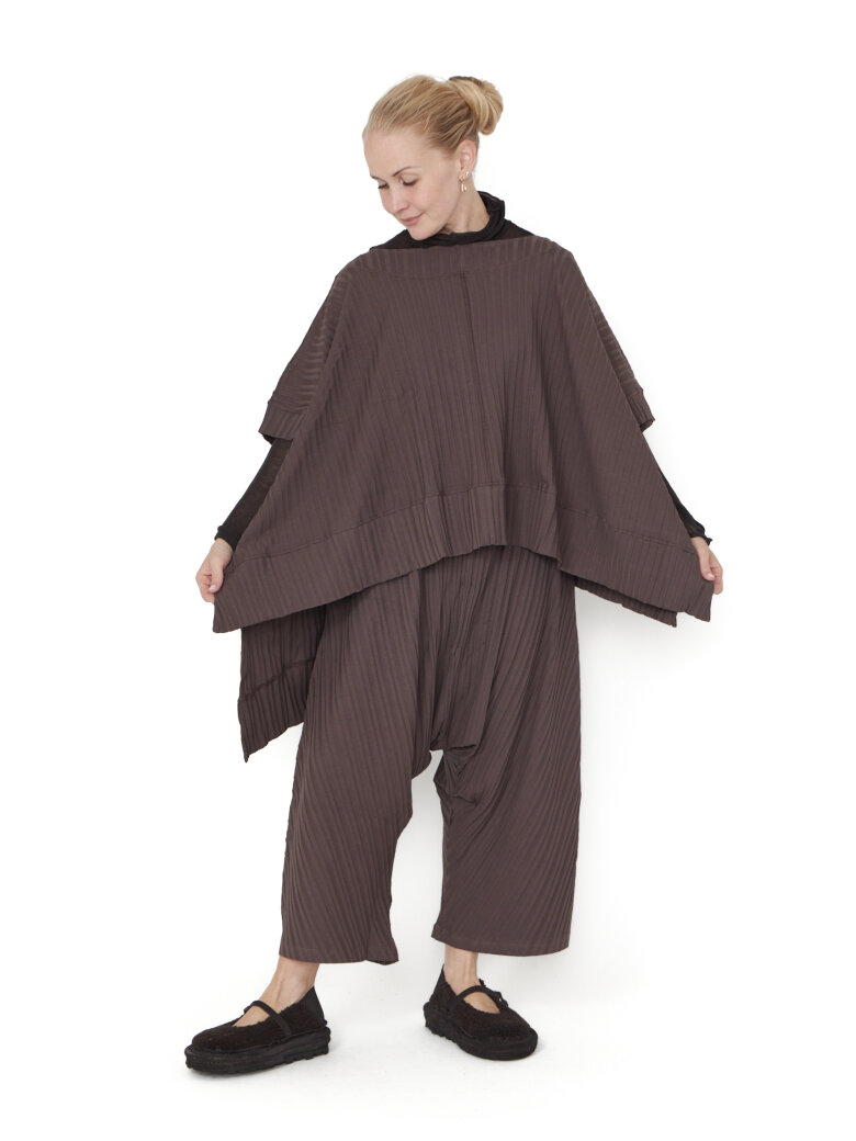 Sort Aarhus - Oversize t-shirt with asymmetric back
