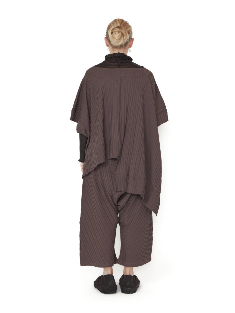 Sort Aarhus - Oversize t-shirt with asymmetric back