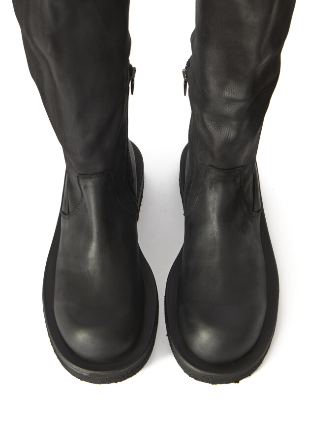 Sort Aarhus - Long boot with zip and leather sole