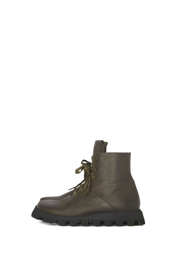 Lofina - Boot with laces and zip