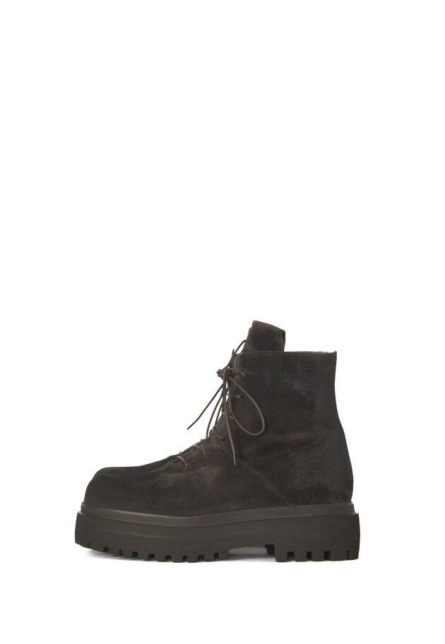 Lofina - Suede boot with laces and zip