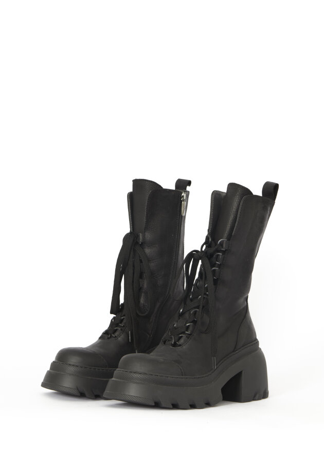 Sample boot Sample boot